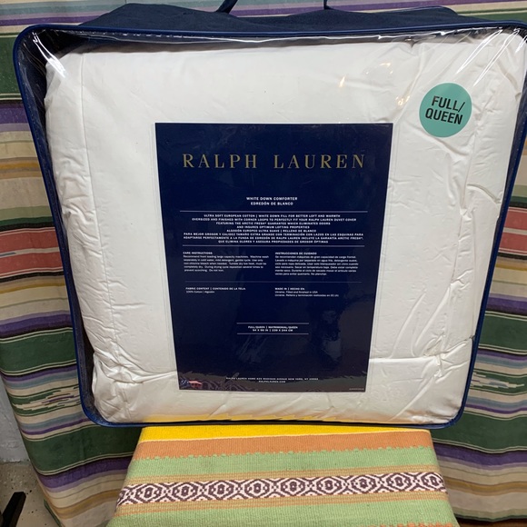 NIB Ralph Lauren ultimate down comforter queen sz - Picture 2 of 6